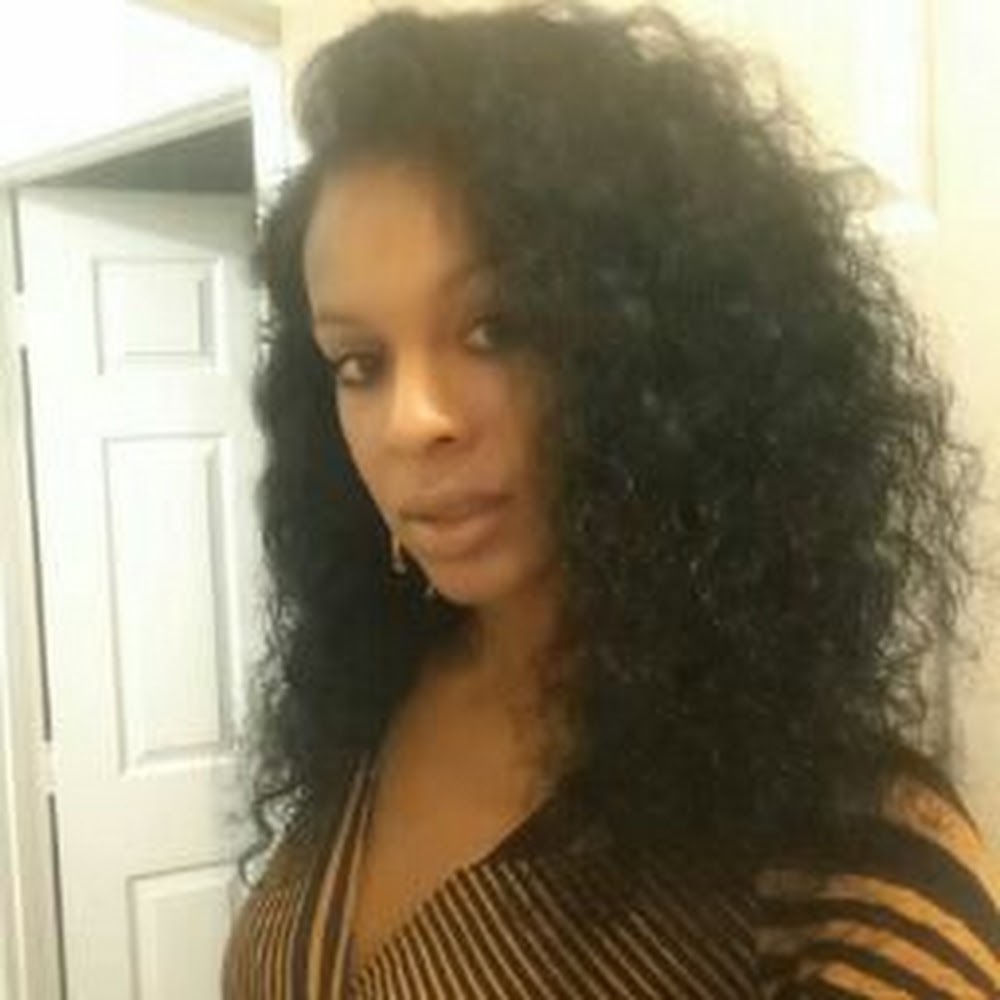 Meet your Posher, Nikki